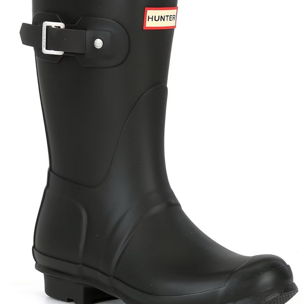 New! Hunter Women’s Original Short Boots - matte black